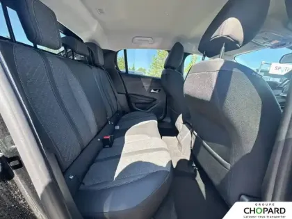 Photo 36 Peugeot 208  Hybrid 100 e-DCS6