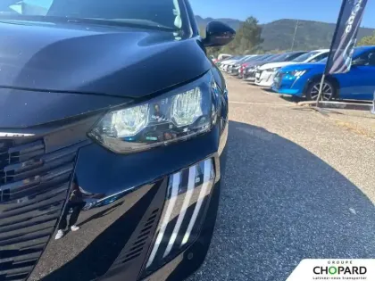 Photo 21 Peugeot 208  Hybrid 100 e-DCS6