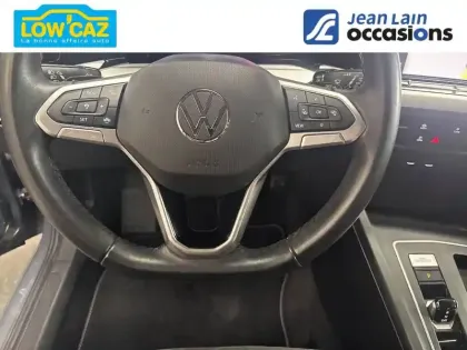 Photo 11 Volkswagen Golf  1.0 eTSI OPF 110 DSG7