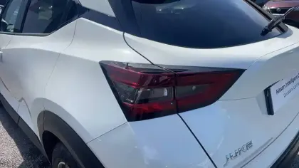 Photo 23 Nissan Juke  HYBRID 143