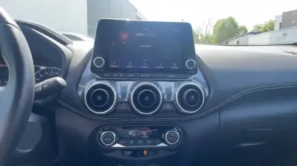 Photo 12 Nissan Juke  HYBRID 143