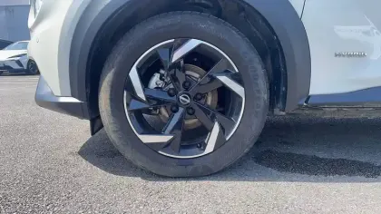 Photo 19 Nissan Juke  HYBRID 143