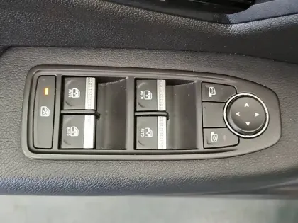 Photo 28 Renault Megane  E-Tech EV40 130ch standard charge