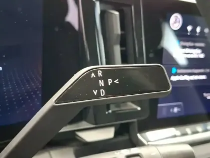 Photo 32 Renault Megane  E-Tech EV40 130ch standard charge