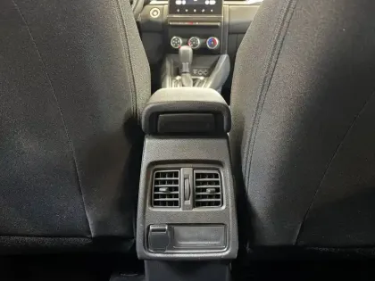Photo 16 Renault Captur  Blue dCi 115 EDC