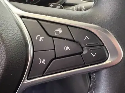 Photo 36 Renault Captur  Blue dCi 115 EDC