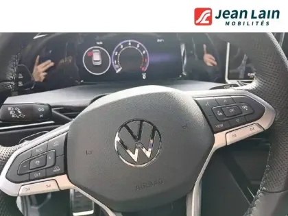 Photo 11 Volkswagen Golf  1.5 eTSI EVO2 150 DSG7