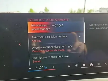 Photo 29 BMW Serie 5 520d 197 ch BVA8