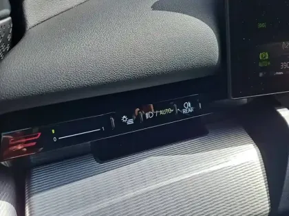 Photo 18 BMW Serie 5 520d 197 ch BVA8