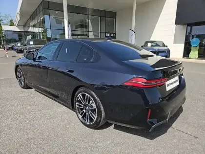 Photo 50 BMW Serie 5 520d 197 ch BVA8