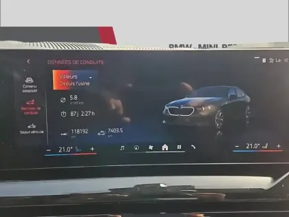 Photo 33 BMW Serie 5 520d 197 ch BVA8