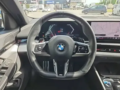 Photo 5 BMW Serie 5 520d 197 ch BVA8