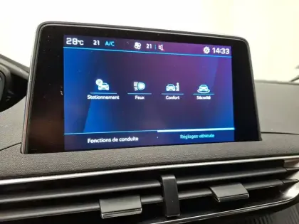 Photo 18 Peugeot 3008  Puretech 130ch S&S EAT8