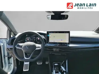 Photo 17 Volkswagen Golf  1.5 eTSI EVO2 150 DSG7