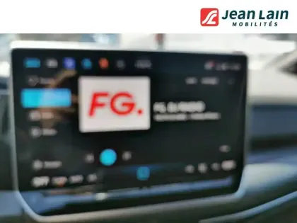 Photo 14 Volkswagen Golf  1.5 eTSI EVO2 150 DSG7