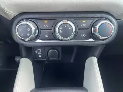 Photo 9 Nissan Micra  IG-T 92