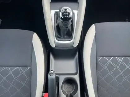 Photo 16 Nissan Micra  IG-T 92