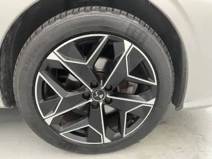 Photo 46 DS DS 4  PureTech 130 EAT8