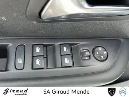 Photo 15 Peugeot 208  PureTech 100 S&S BVM6