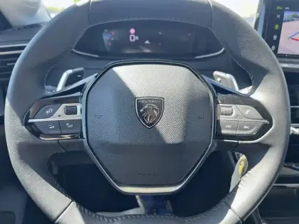 Photo 17 Peugeot 208  Hybrid 110 ch e-DCS6