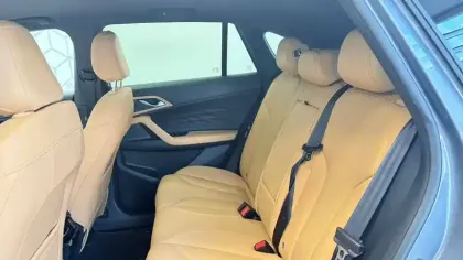 Photo 8 Mg EHS  1.5T PHEV 272 ch