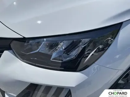 Photo 26 Peugeot 208  Hybrid 100 e-DCS6