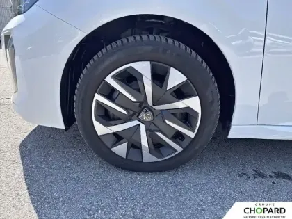 Photo 24 Peugeot 208  Hybrid 100 e-DCS6