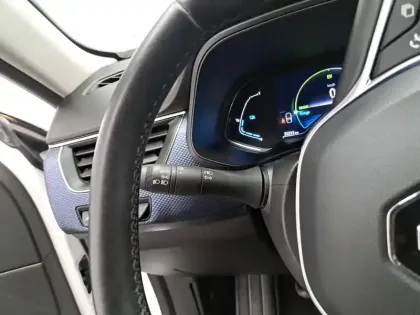 Photo 27 Renault Arkana  E-Tech 145