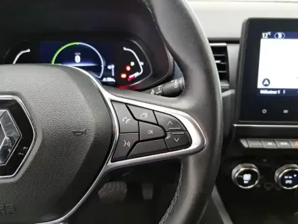 Photo 30 Renault Arkana  E-Tech 145