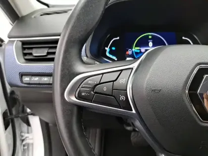 Photo 29 Renault Arkana  E-Tech 145