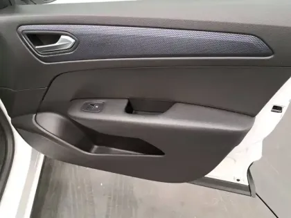 Photo 23 Renault Arkana  E-Tech 145