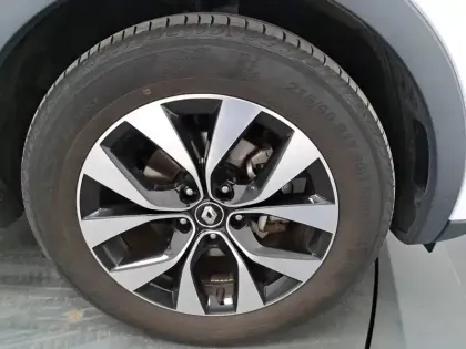 Photo 15 Renault Arkana  E-Tech 145