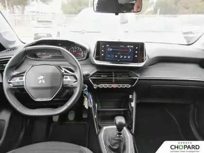 Photo 14 Peugeot 208  PureTech 100 S&S BVM6