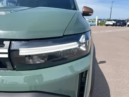 Photo 12 Dacia Duster  Hybrid 140