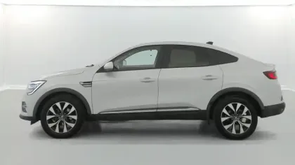 Photo 10 Renault Arkana  E-Tech 145