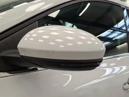 Photo 36 Renault Megane Mégane IV Berline Blue dCi 115 EDC