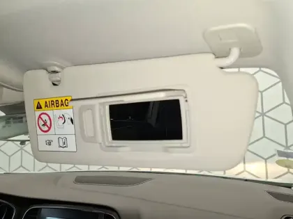 Photo 39 Renault Megane Mégane IV Berline Blue dCi 115 EDC