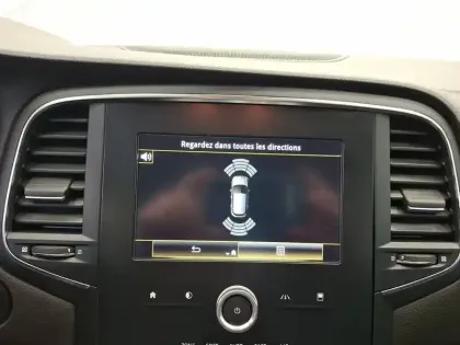 Photo 19 Renault Megane Mégane IV Berline Blue dCi 115 EDC