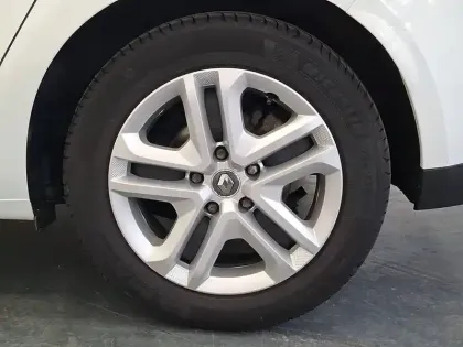 Photo 8 Renault Megane Mégane IV Berline Blue dCi 115 EDC