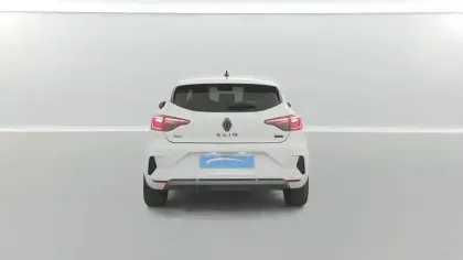Photo 12 Renault Clio  E-Tech full hybrid 145