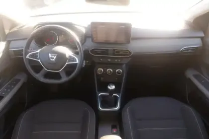 Photo 8 Dacia Jogger  TCe 110 7 places