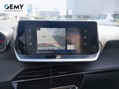 Photo 11 Peugeot 208  PureTech 100 S&S BVM6