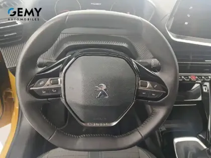 Photo 28 Peugeot 208  PureTech 100 S&S BVM6