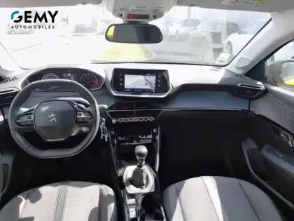 Photo 7 Peugeot 208  PureTech 100 S&S BVM6