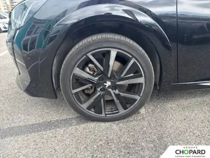 Photo 11 Peugeot 208  Electrique 50 kWh 136ch