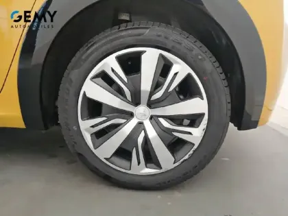 Photo 10 Peugeot 208  Electrique 50 kWh 136ch