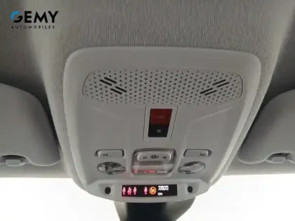 Photo 16 Peugeot 208  Electrique 50 kWh 136ch