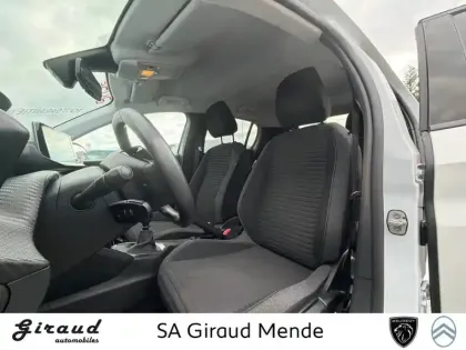 Photo 8 Peugeot 208  PureTech 100 S&S BVM6