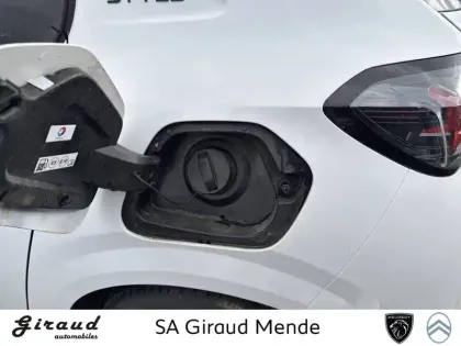 Photo 33 Peugeot 208  PureTech 100 S&S BVM6