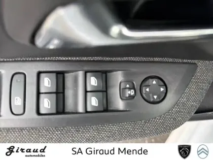 Photo 15 Peugeot 208  PureTech 100 S&S BVM6